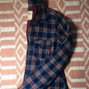 Women’s plaid shirt